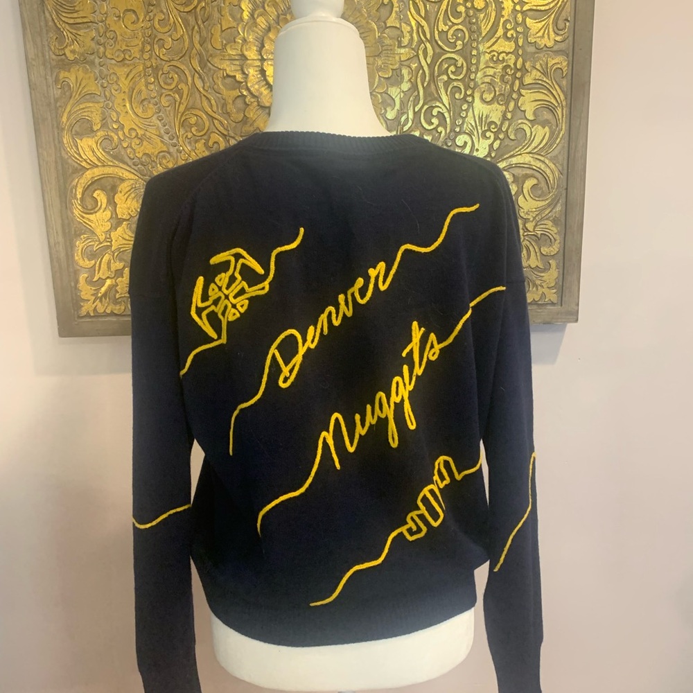 KadyLuxe Rare Denver Nuggets navy blue and Yellow Sweater SZ Large - Picture 2 of 3